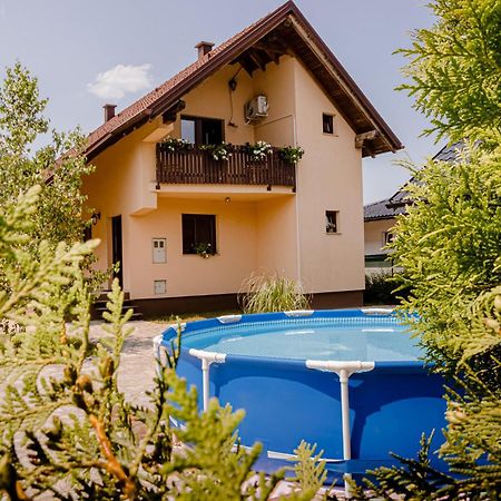 Holiday Home Avita Bihać Exterior foto