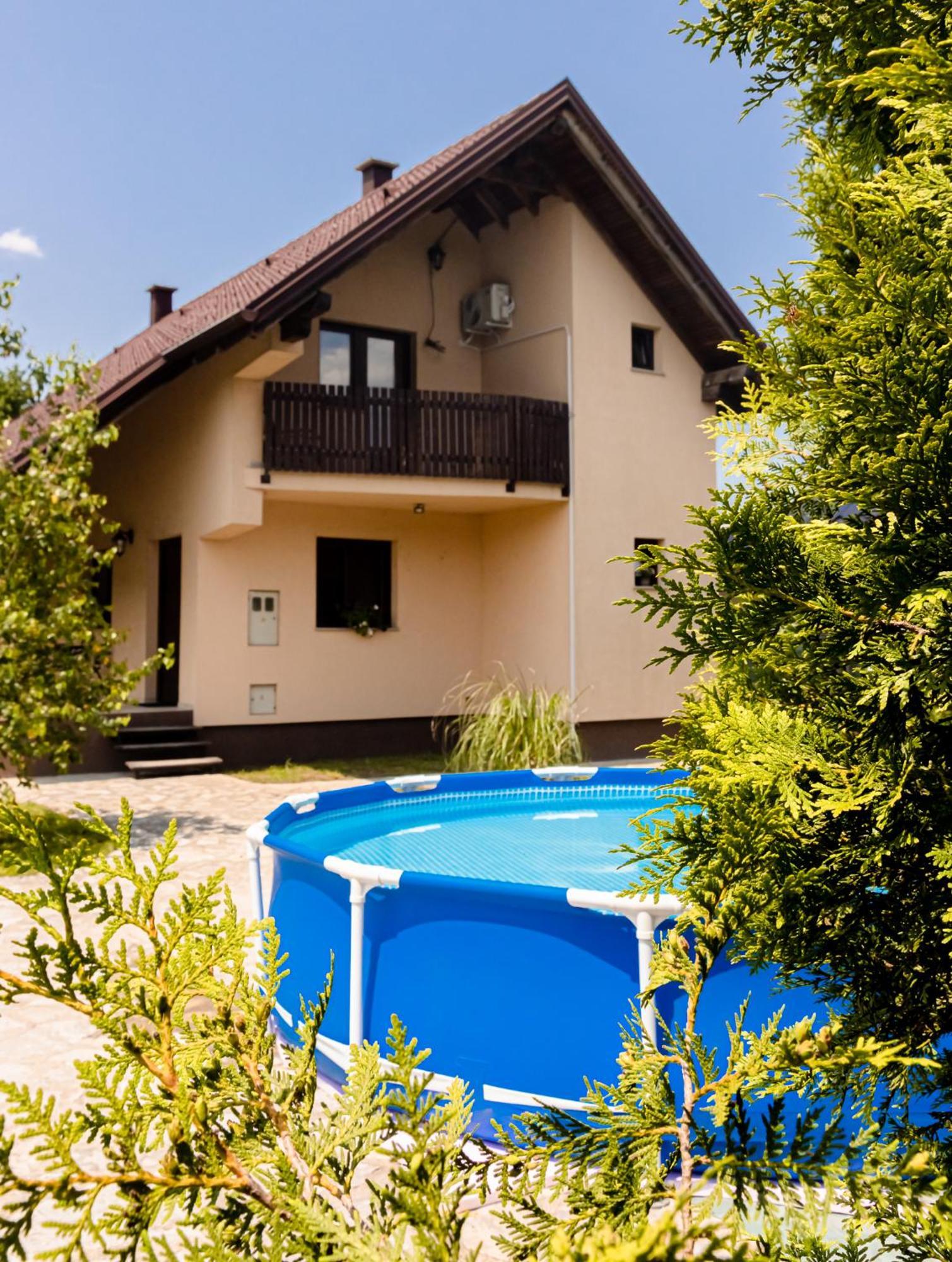 Holiday Home Avita Bihać Exterior foto